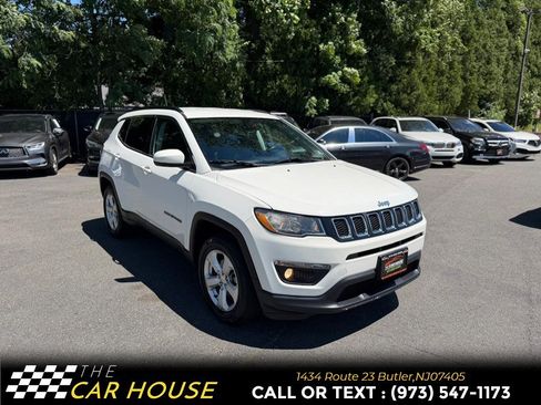 Used 2020 Jeep Compass Latitude w/ Cold Weather Group AWD/4WD image 5