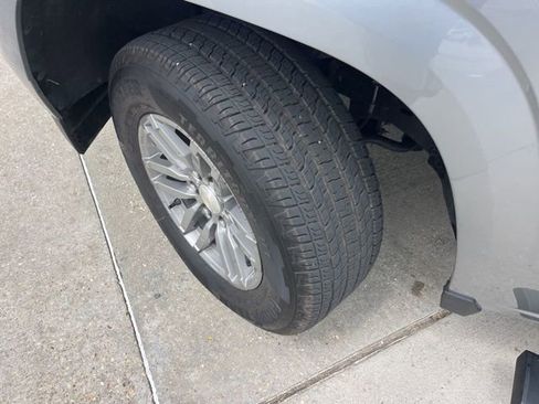 Used 2024 Chevrolet Colorado LT w/ LT Convenience Package RWD image 31