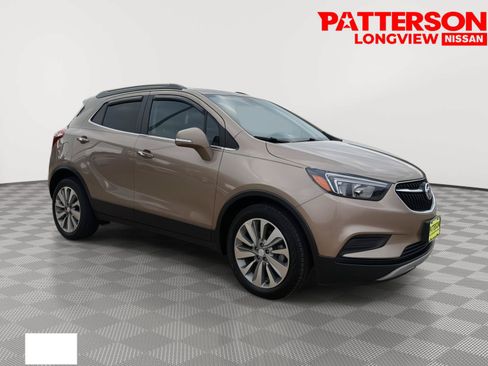 Used 2019 Buick Encore Preferred FWD image 1