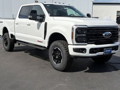 New 2026 Ford F350 Platinum w/ Tremor Off-Road Package