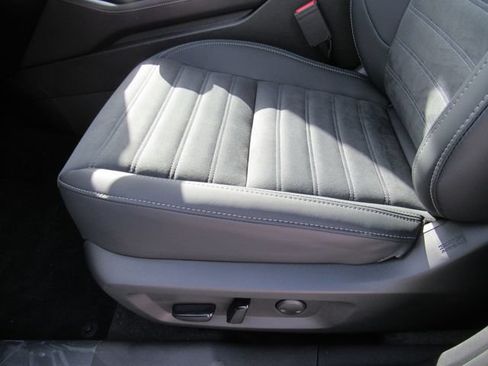 New 2026 Mitsubishi Outlander LE FWD image 22