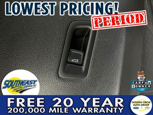 Used 2025 Volkswagen Atlas SE image 13