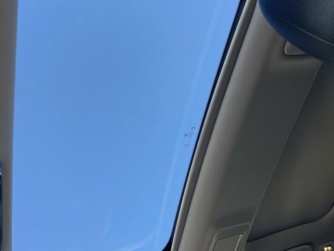 Used 2019 BMW 740i xDrive image 20