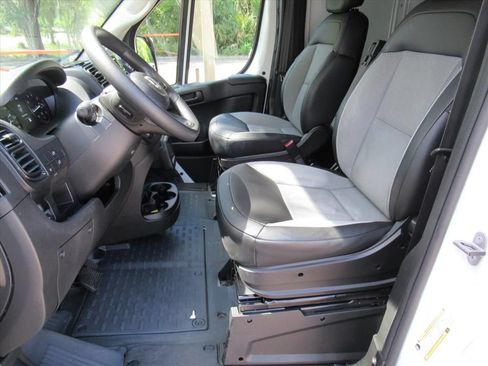 Used 2025 RAM ProMaster 2500 w/ Convenience Group FWD image 20