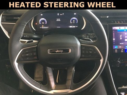 Used 2025 Jeep Grand Cherokee L Limited w/ Trailer Tow Package image 17