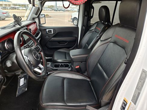 Used 2022 Jeep Wrangler Unlimited Rubicon w/ Cold Weather Group image 25