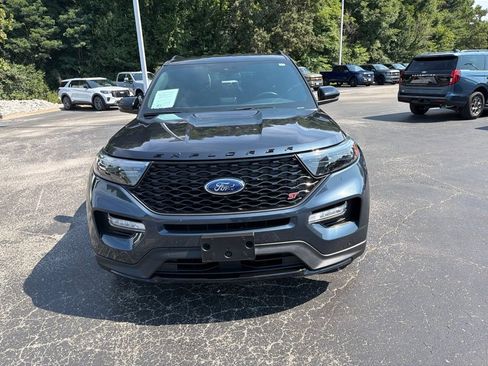 Used 2022 Ford Explorer ST w/ Equipment Group 401A RWD image 11