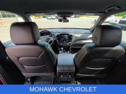 Used 2024 Chevrolet Traverse LT AWD/4WD image 20