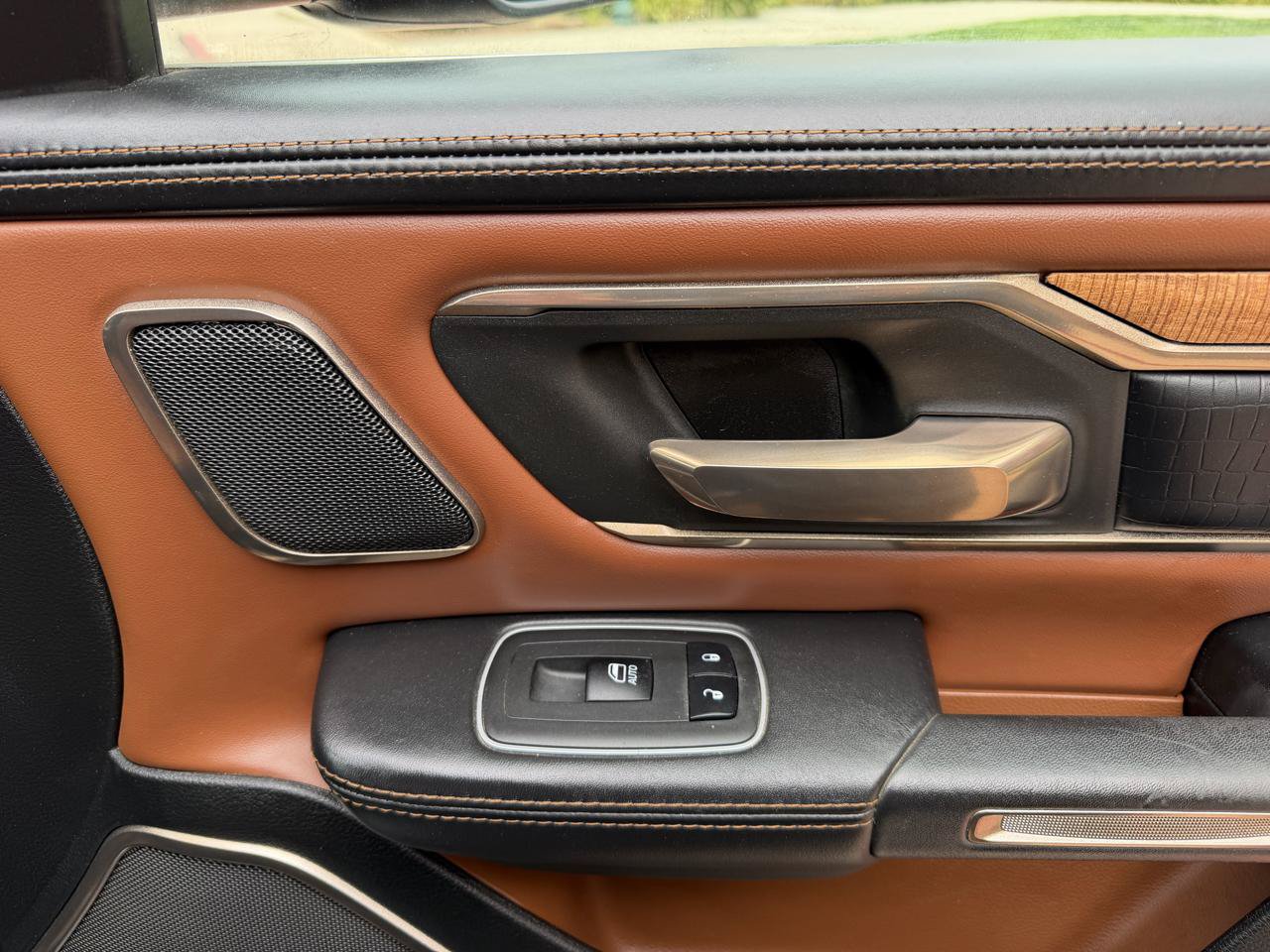 Used 2021 RAM 1500 Limited AWD/4WD image 83