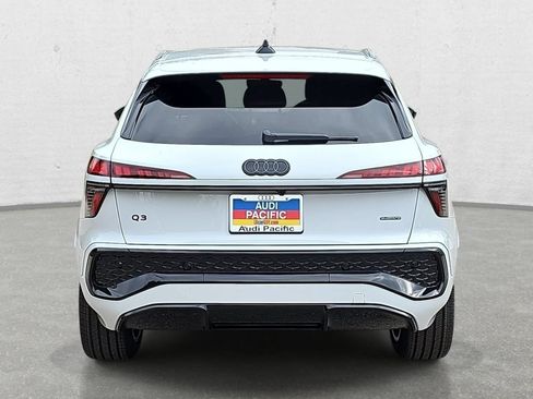 New 2026 Audi Q3 quattro 2.0T AWD/4WD image 6