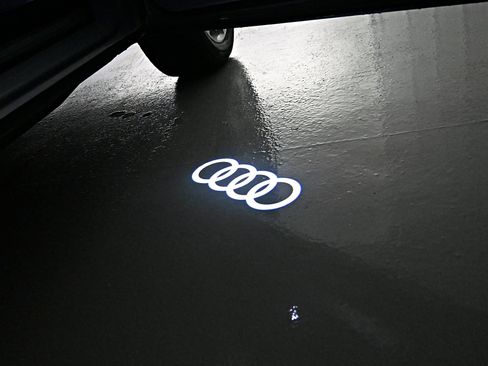 Used 2020 Audi Q5 2.0T Premium Plus w/ Premium Plus Package AWD/4WD image 31