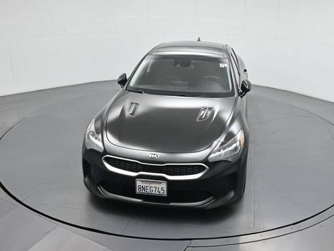 Used 2019 Kia Stinger Premium RWD image 37