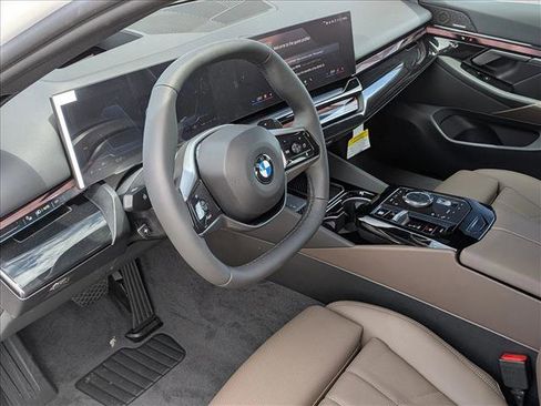 New 2027 BMW 530i xDrive w/ Premium Package AWD/4WD image 3