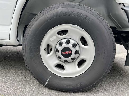 New 2025 GMC Savana 3500 w/ Power Convenience Package image 16