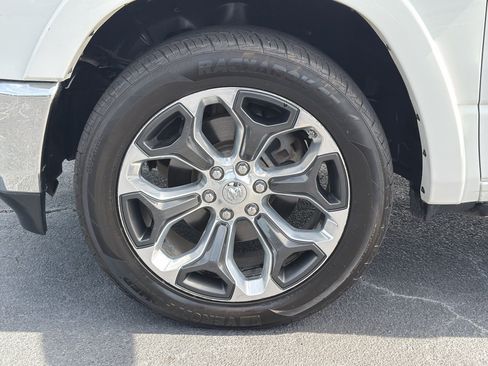 Used 2019 RAM 1500 Limited AWD/4WD image 39