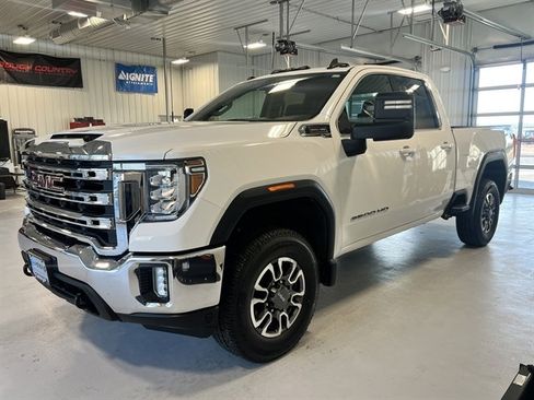 Used 2022 GMC Sierra 2500 SLE w/ SLE Value Package; image 6