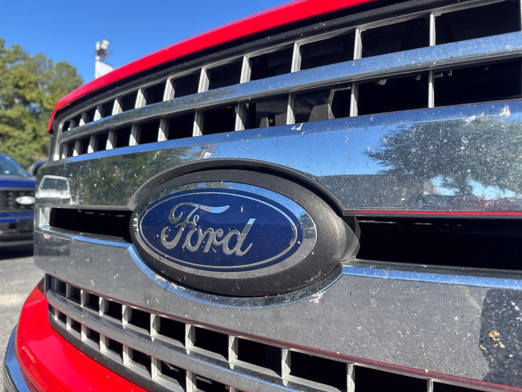 Used 2018 Ford F150 XLT w/ Equipment Group 302A Luxury AWD/4WD image 48
