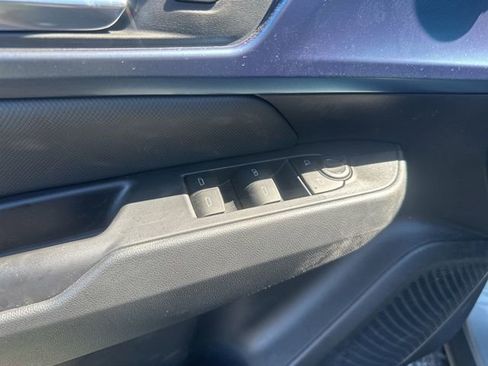 New 2026 Chevrolet Equinox EV LT image 13