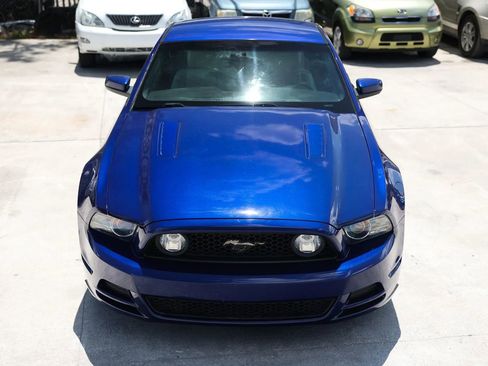 Used 2013 Ford Mustang GT Premium w/ Security Pkg RWD image 11