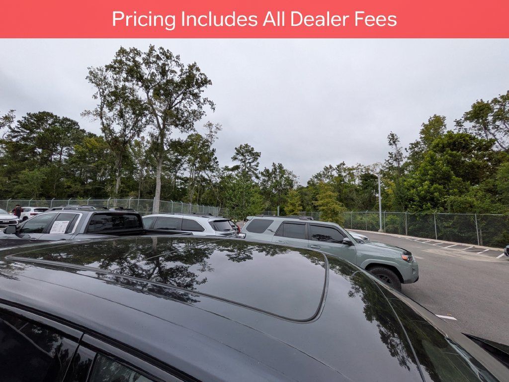 Used 2023 Porsche Cayenne Platinum Edition AWD/4WD image 10