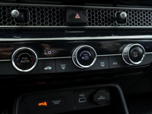 Used 2023 Honda Civic Sport image 33