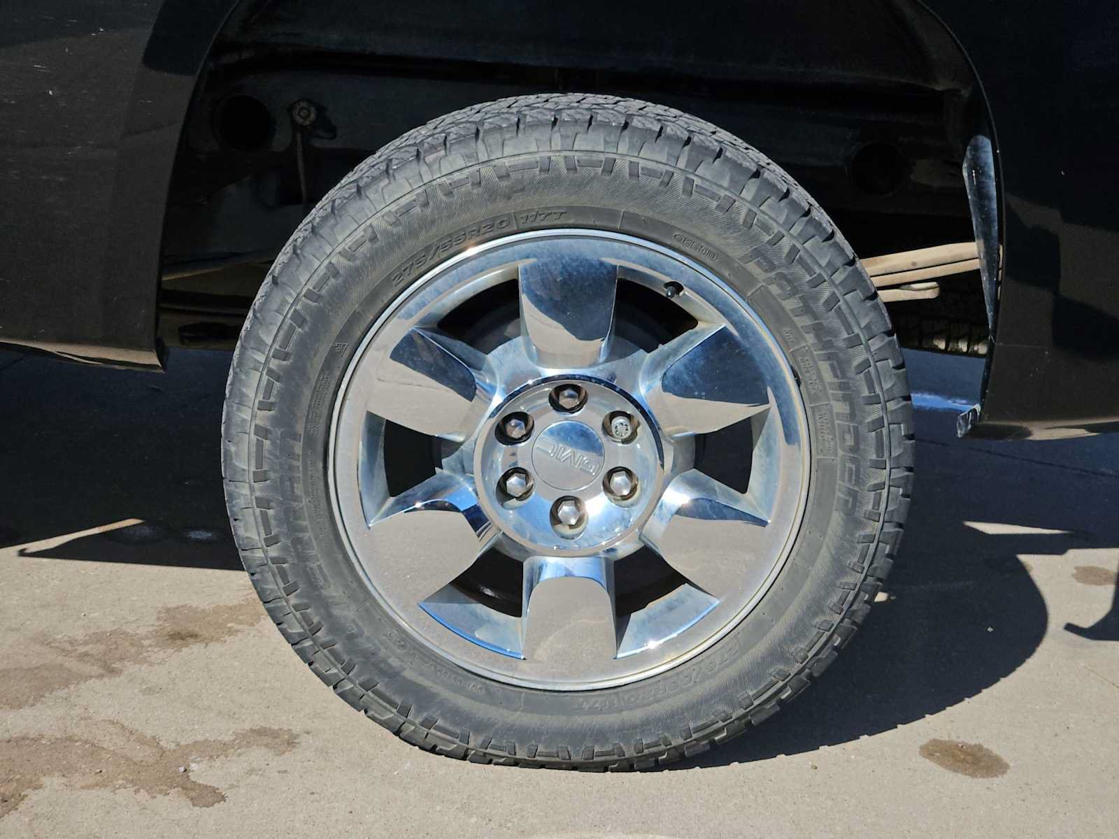Used 2010 GMC Sierra 1500 SLE w/ Texas Edition RWD image 12