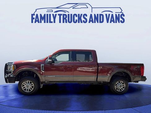 Used 2017 Ford F350 Lariat w/ Tow Technology Bundle AWD/4WD image 2