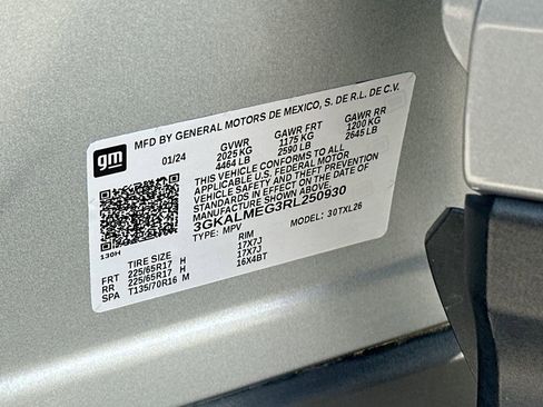 Used 2024 GMC Terrain SLE FWD image 27