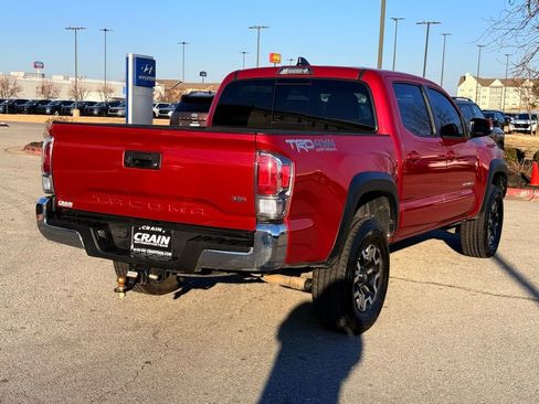 Used 2021 Toyota Tacoma TRD Off-Road image 7