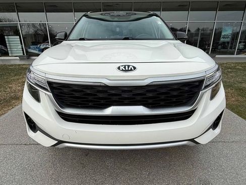 Used 2021 Kia Seltos S image 3