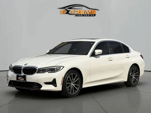 Used 2020 BMW 330i xDrive Sedan w/ Convenience Package AWD/4WD image 2