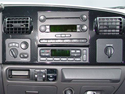 Used 2006 Ford F250 4x4 Crew Cab Super Duty image 3