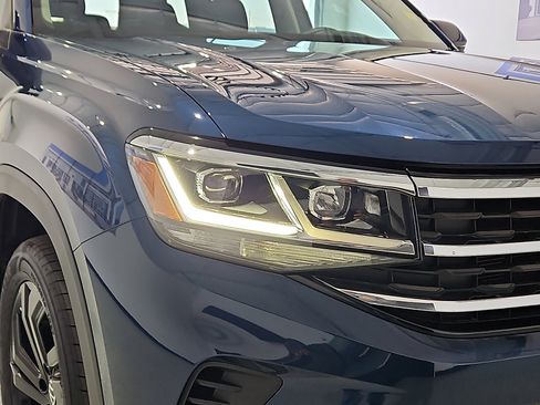 Used 2023 Volkswagen Atlas SE w/ Panoramic Sunroof Package image 6