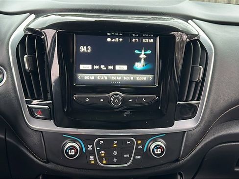 Used 2019 Chevrolet Traverse LS image 20