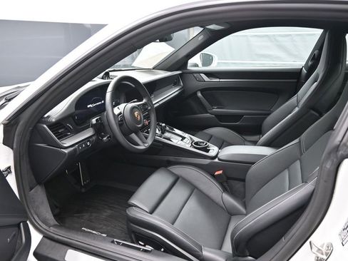 Certified 2025 Porsche 911 Carrera S RWD image 4