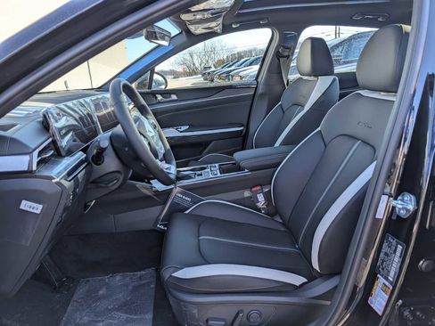 New 2026 Kia K5 GT-Line image 4