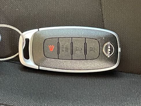 Used 2025 Nissan Sentra S image 21