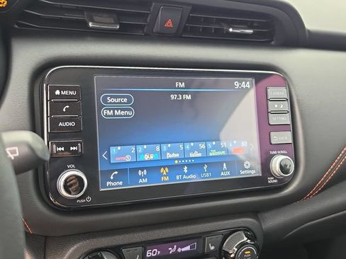 Certified 2024 Nissan Kicks SR w/ SR Premium Package FWD image 22