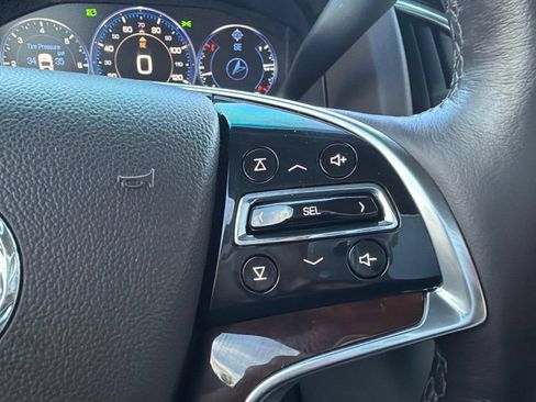 Used 2015 Cadillac Escalade Premium AWD/4WD image 30