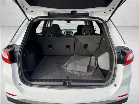 Used 2020 Chevrolet Equinox LT image 8