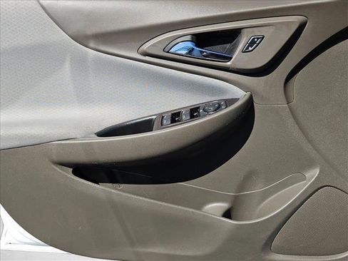 Used 2024 Chevrolet Malibu LT image 10