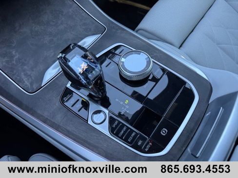 Used 2023 BMW X5 xDrive40i w/ Executive Package image 28