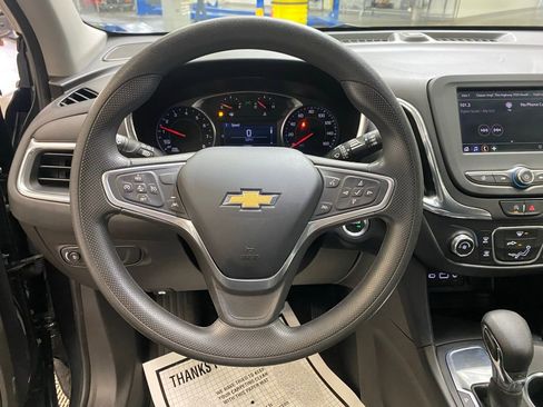Used 2023 Chevrolet Equinox LT image 19