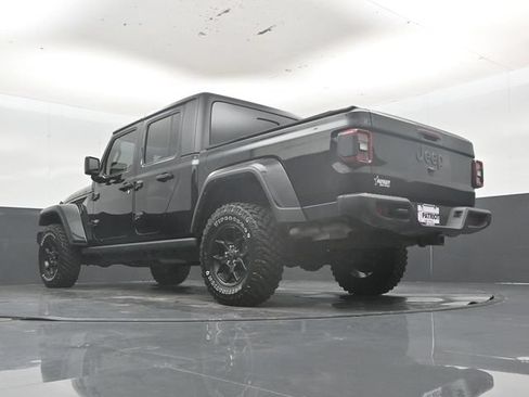 Used 2024 Jeep Gladiator Sport AWD/4WD image 48