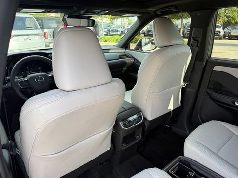 Used 2024 Lexus TX 350 AWD w/ Captains Chair Package image 27