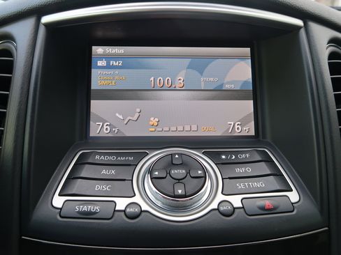 Used 2017 INFINITI QX50 2WD image 18