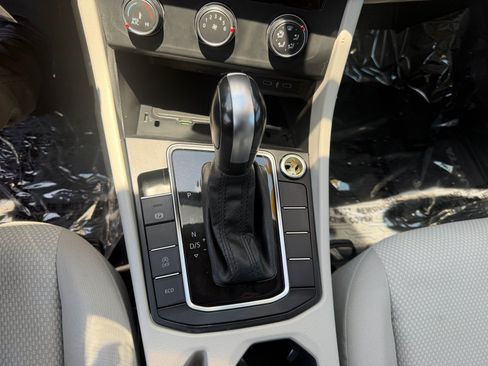 Used 2020 Volkswagen Jetta S FWD image 18
