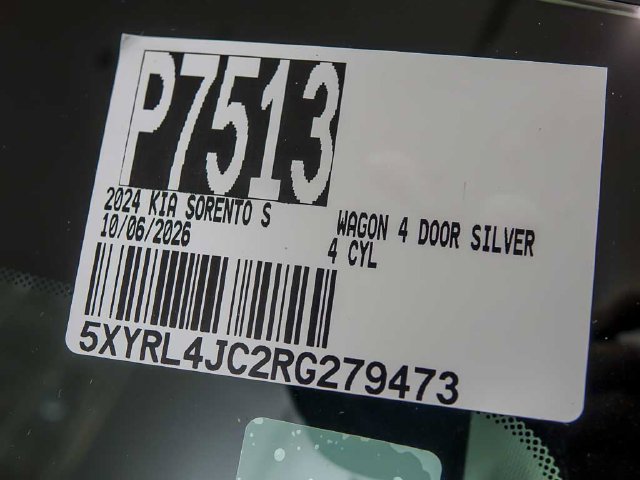 Used 2024 Kia Sorento S FWD image 29