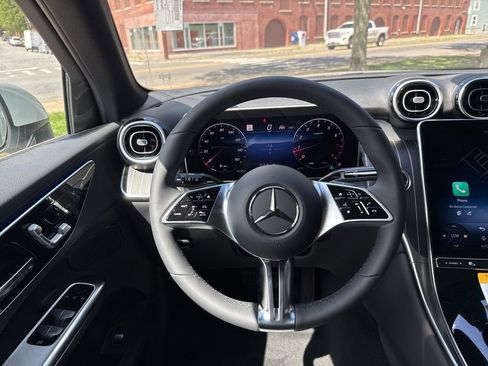 Certified 2025 Mercedes-Benz GLC 300 4MATIC image 20