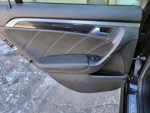 Used 2007 Acura TL Type-S image 17